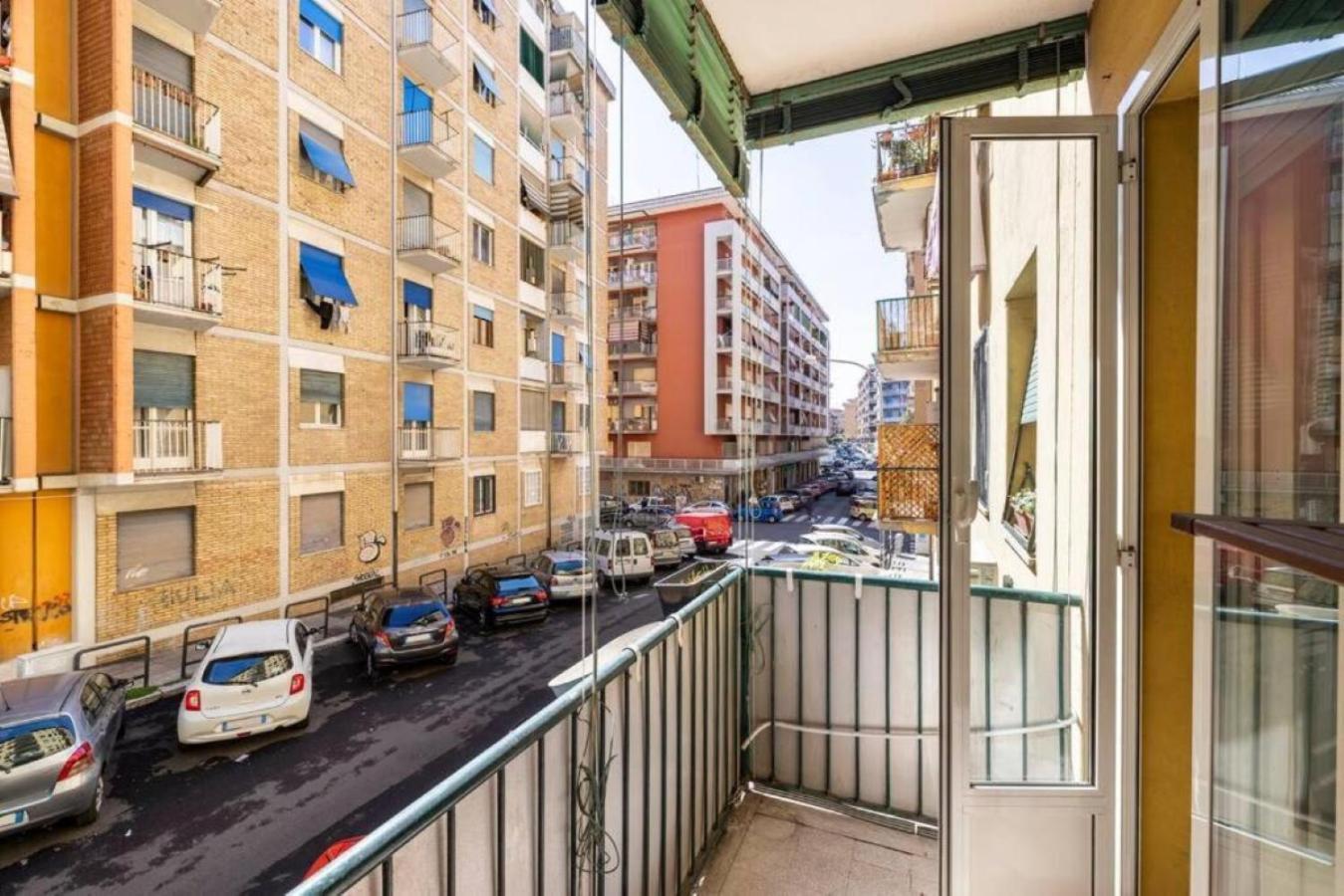 רומא Mama Rooms And Apartment מראה חיצוני תמונה